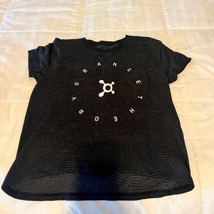 Lululemon Orangetheory shirt small